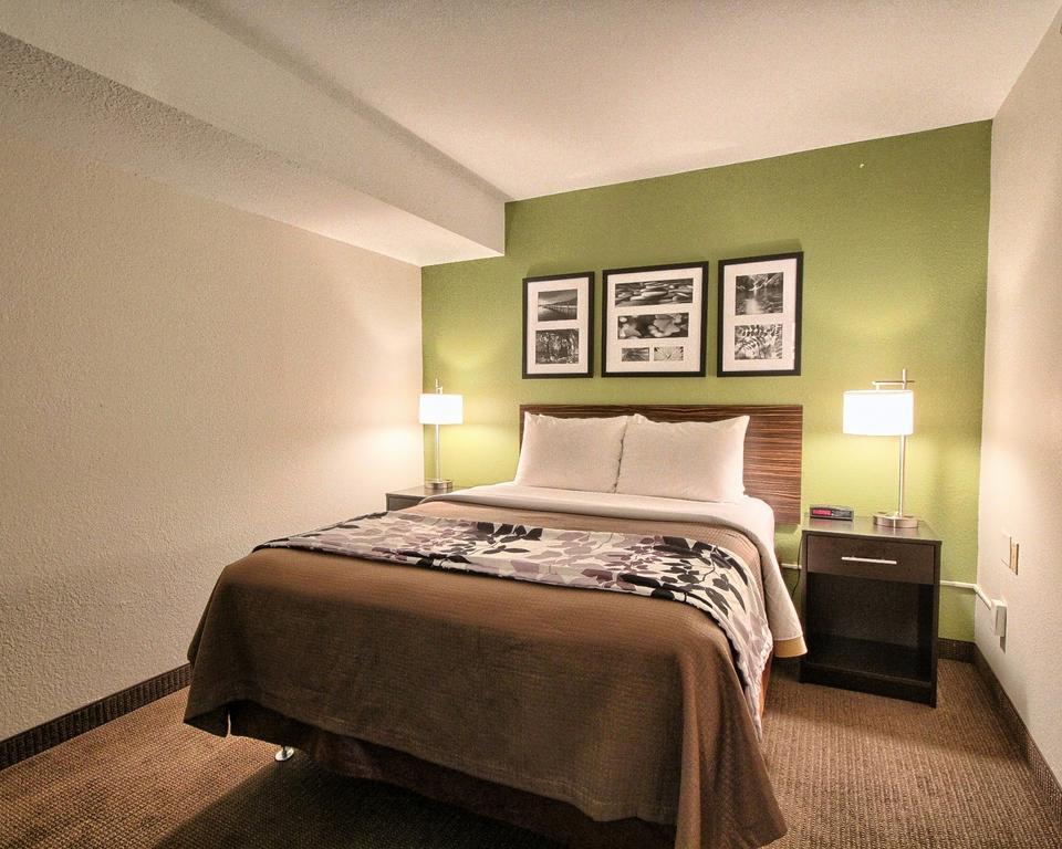 Sleep Inn Мидланд Екстериор снимка