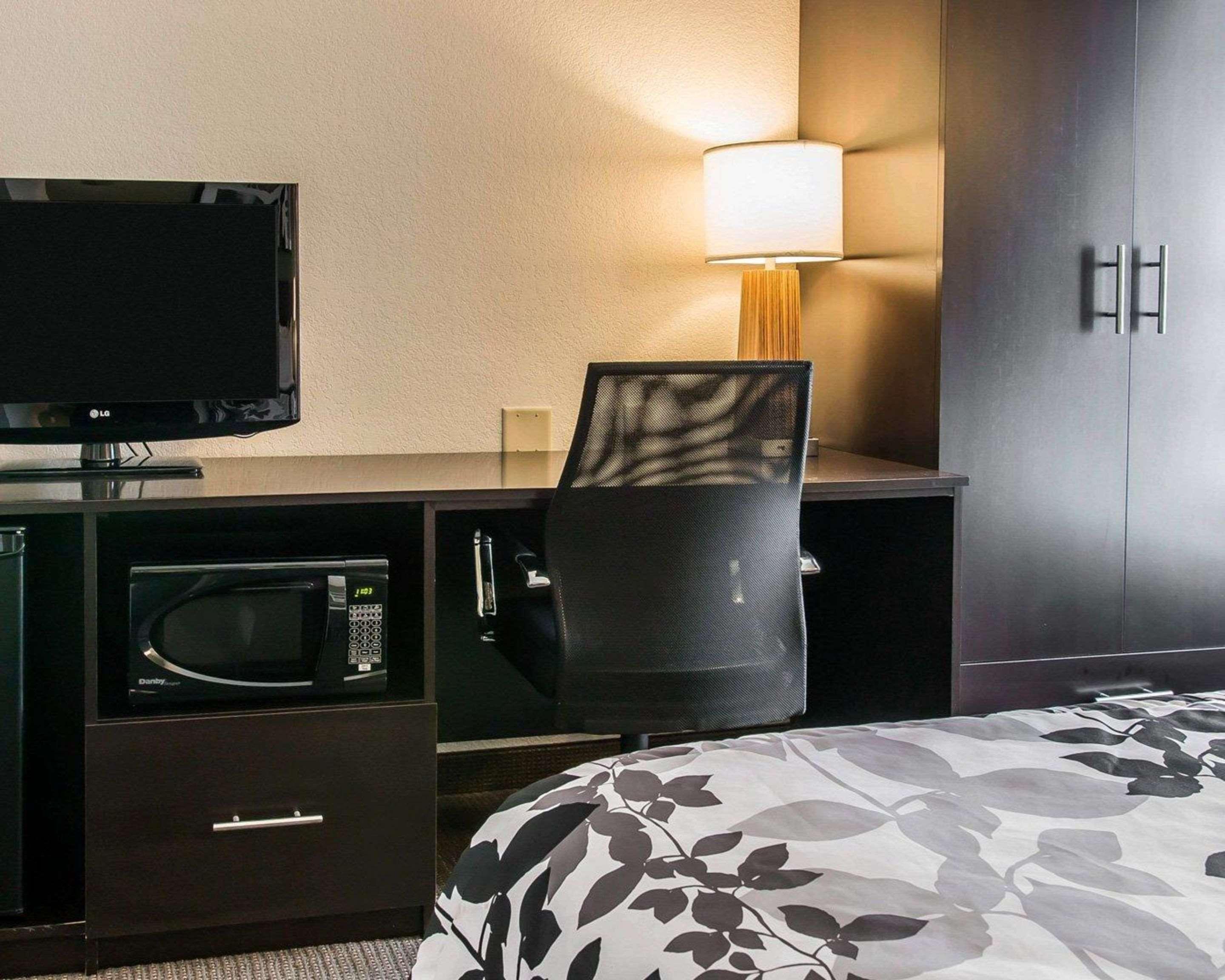 Sleep Inn Мидланд Екстериор снимка